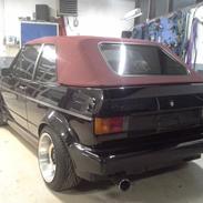 VW golf mk1 cabriolet (etienne aigner) 