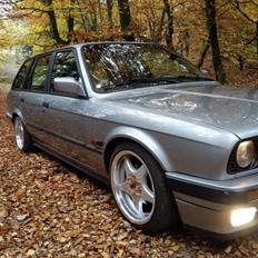 BMW E30 324 TD