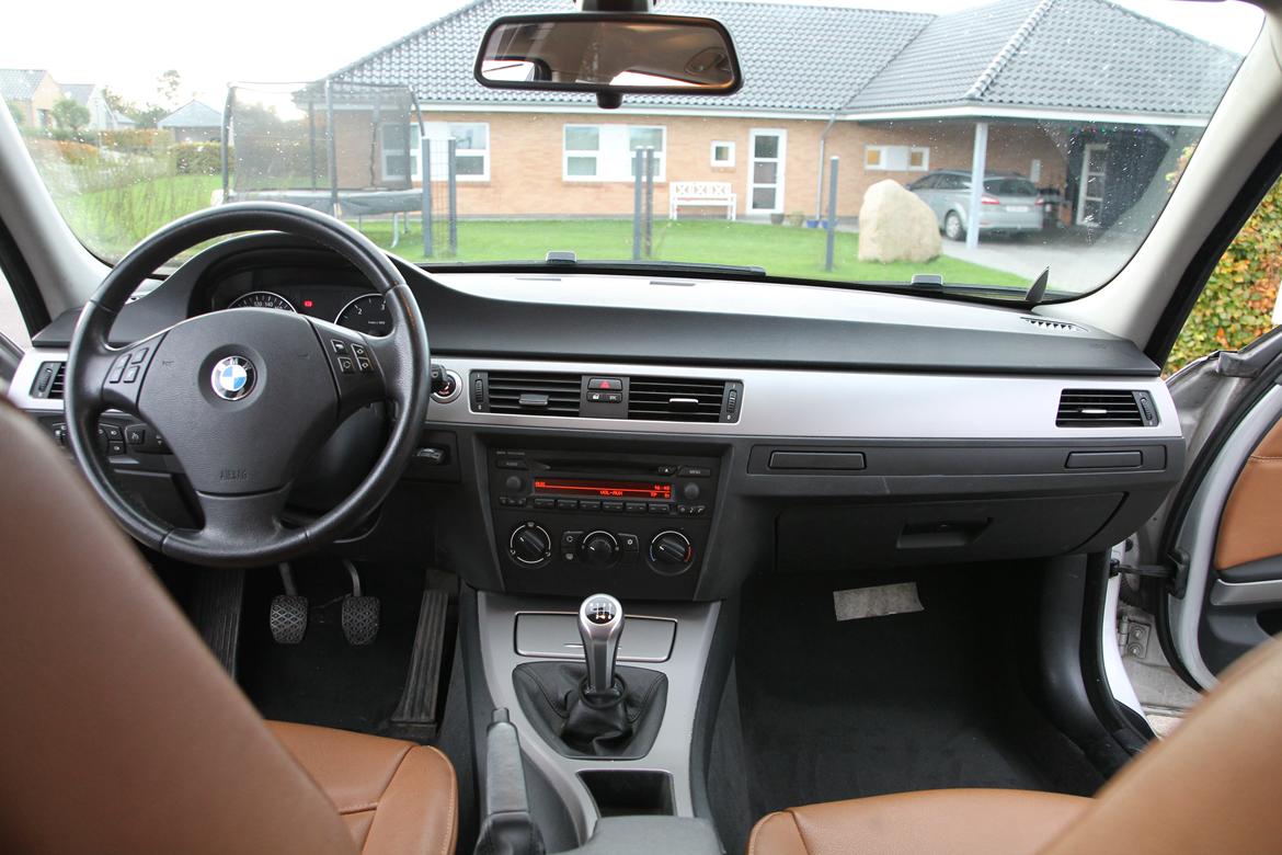 BMW 320d E91 billede 10