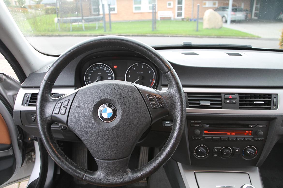 BMW 320d E91 billede 11