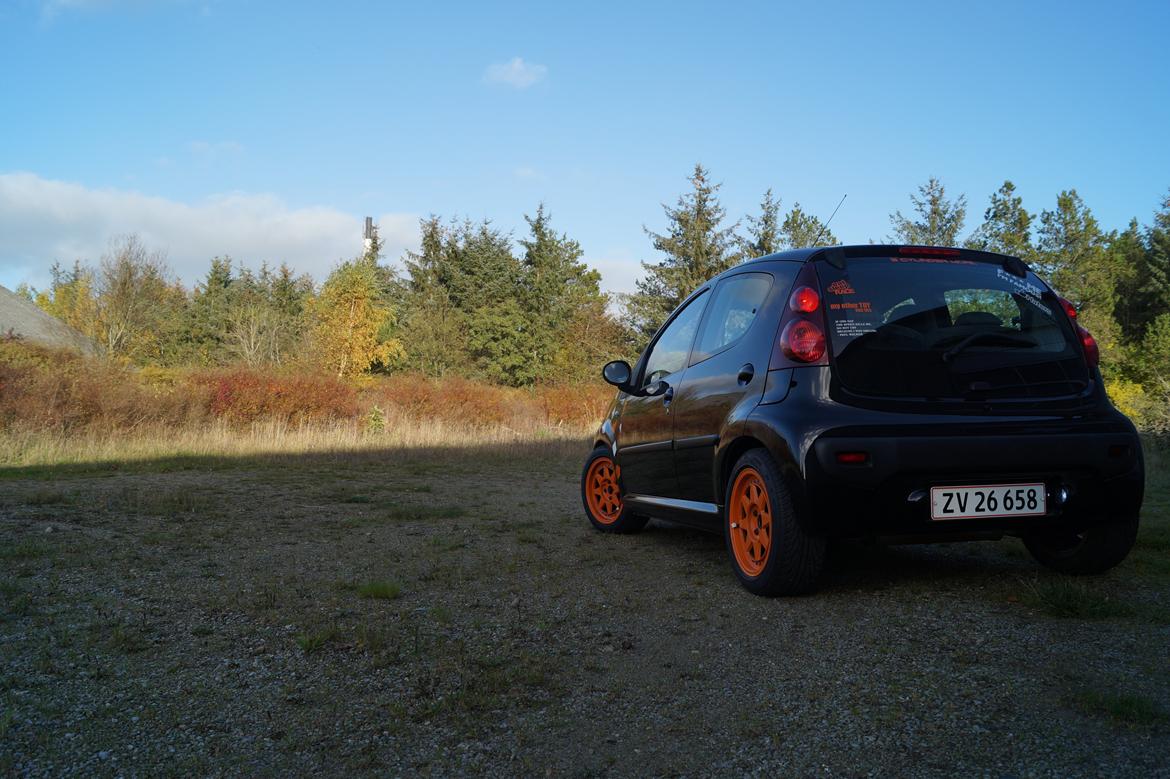 Peugeot 107 1,0 5d (Totalskadet)  billede 5