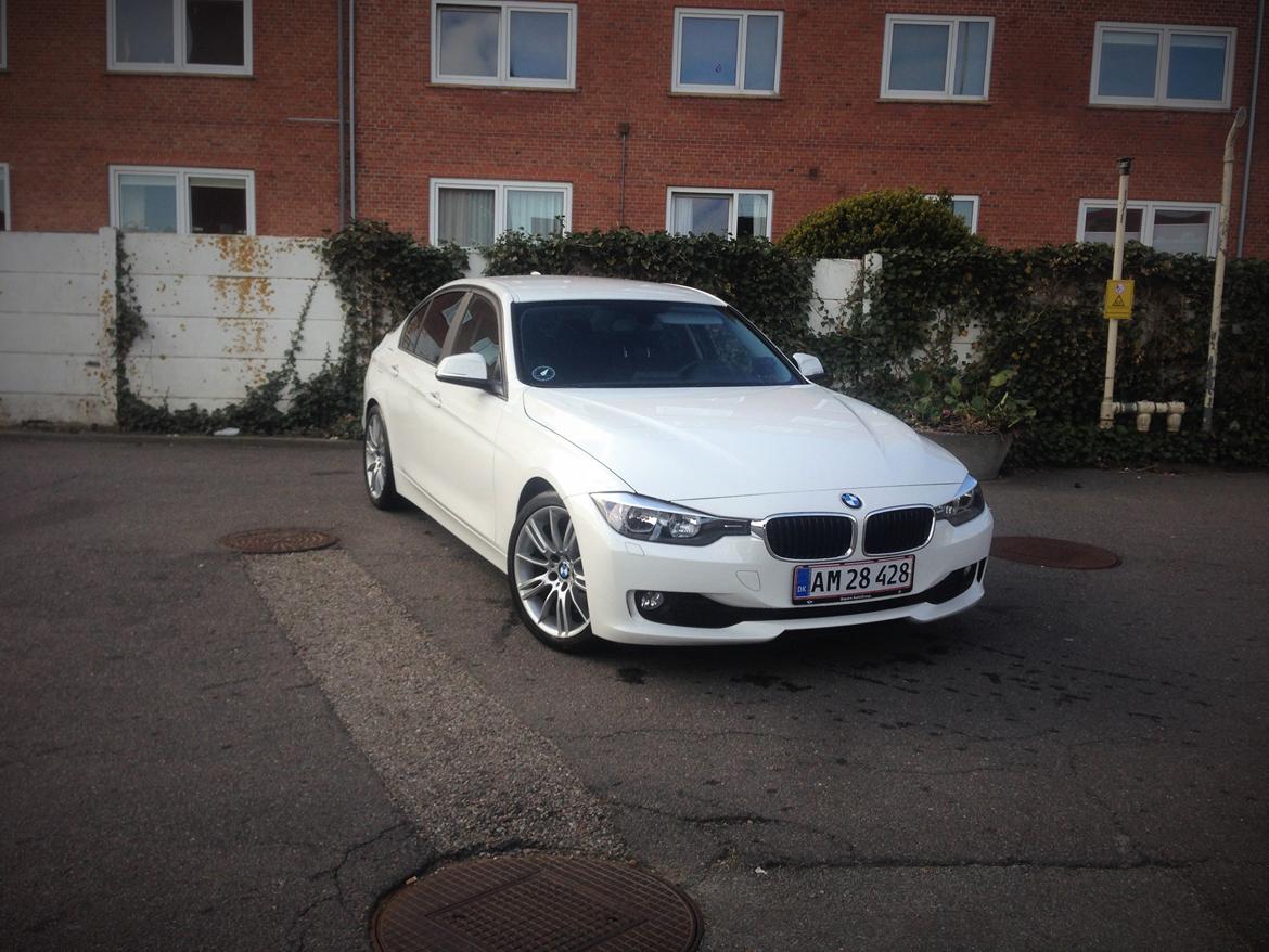 BMW F30 billede 9