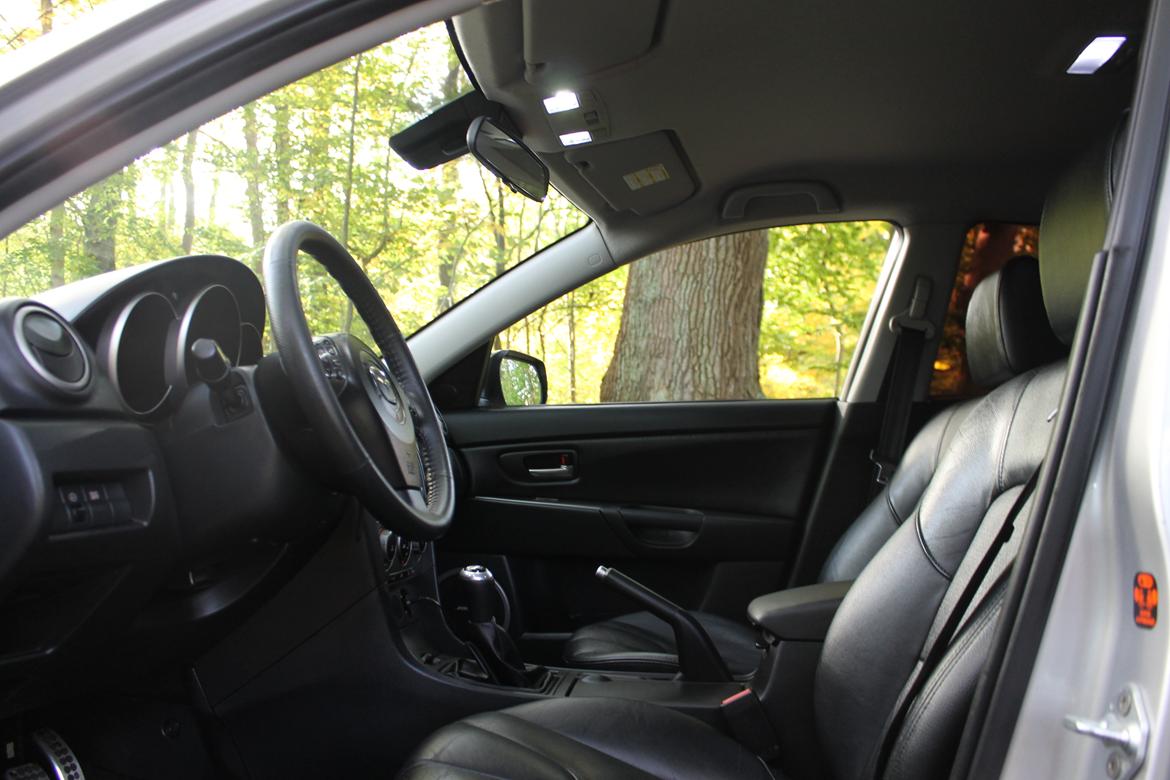 Mazda 3 2.0 sport - Fuld LED kabine lys billede 18