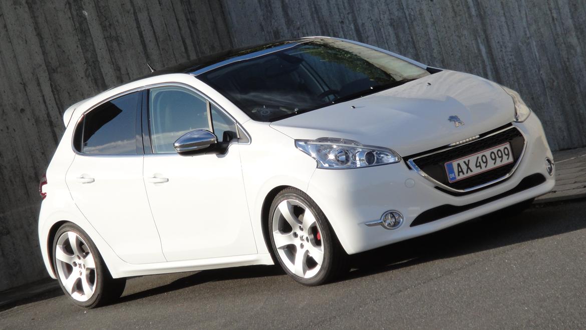 Peugeot 208 Allure e-HDi billede 3