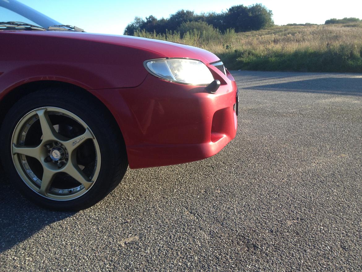 Mazda 323F 2.0 Sportive billede 10