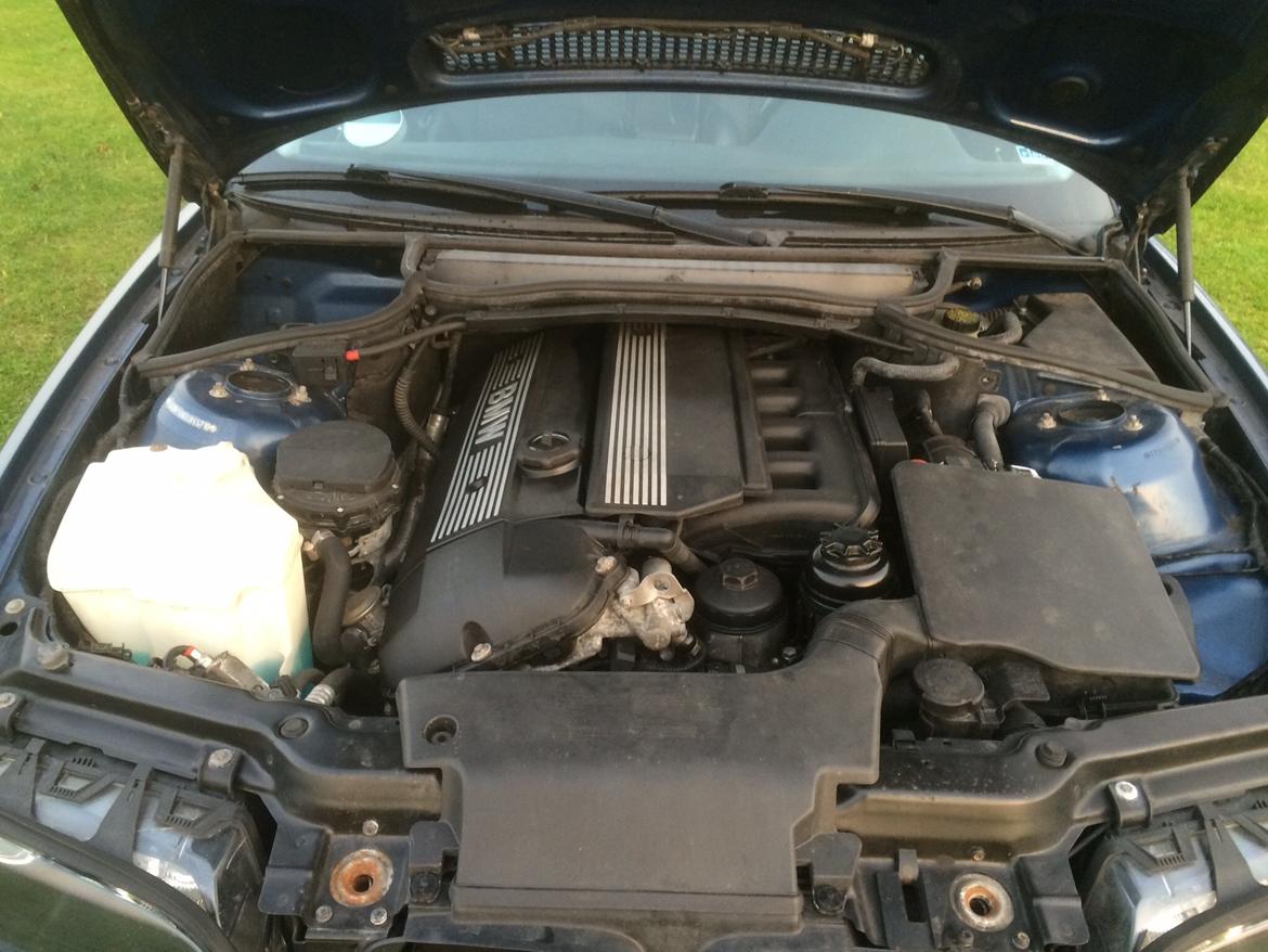 BMW E46 320 Coupé #Solgt# billede 19