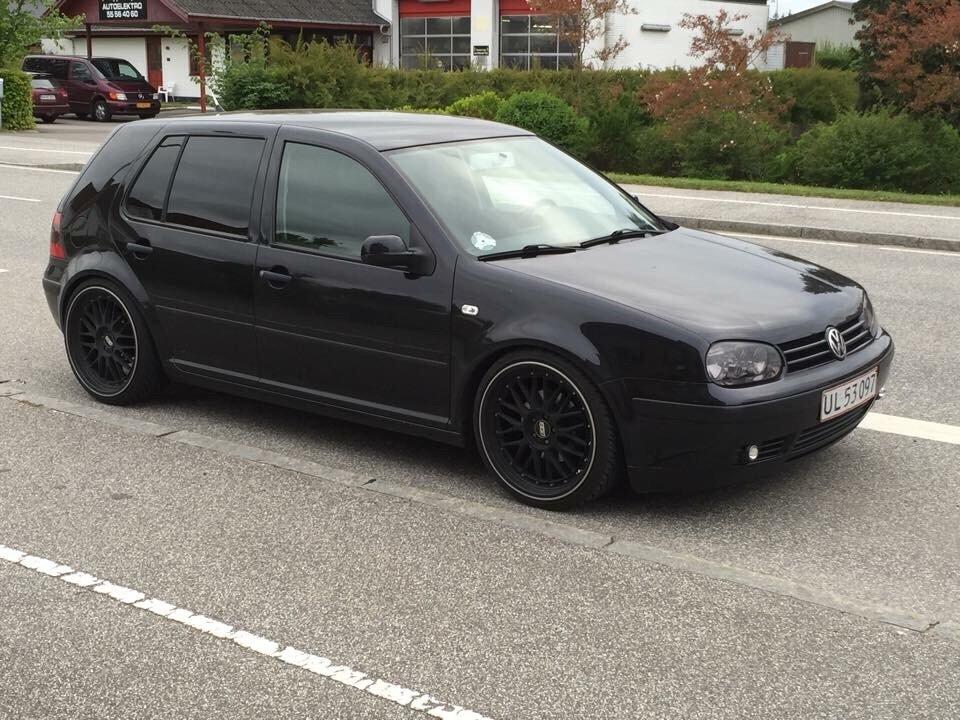 VW Golf IV 2.0 highline 5d billede 2