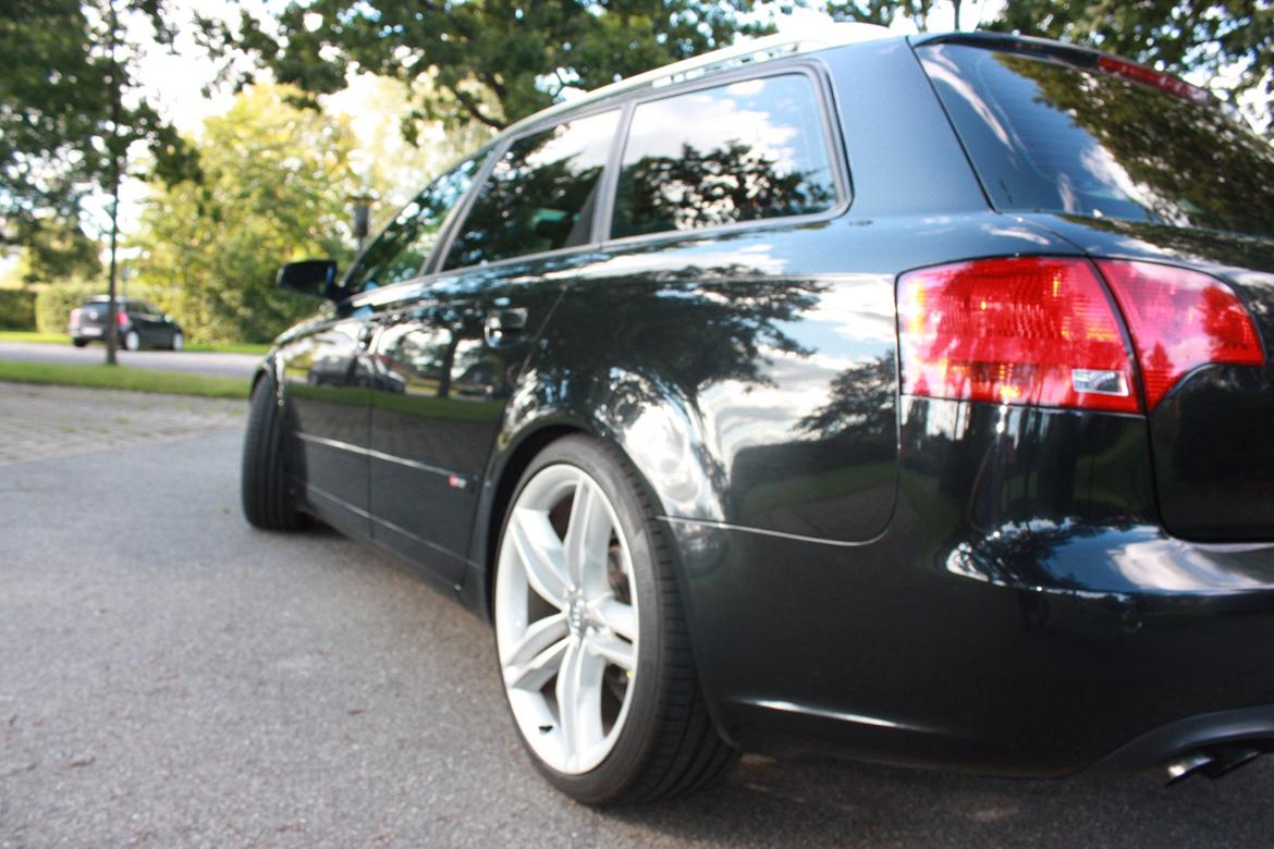 Audi A4 B7 - S-Line - 2,0 TDI 180 Hk billede 2