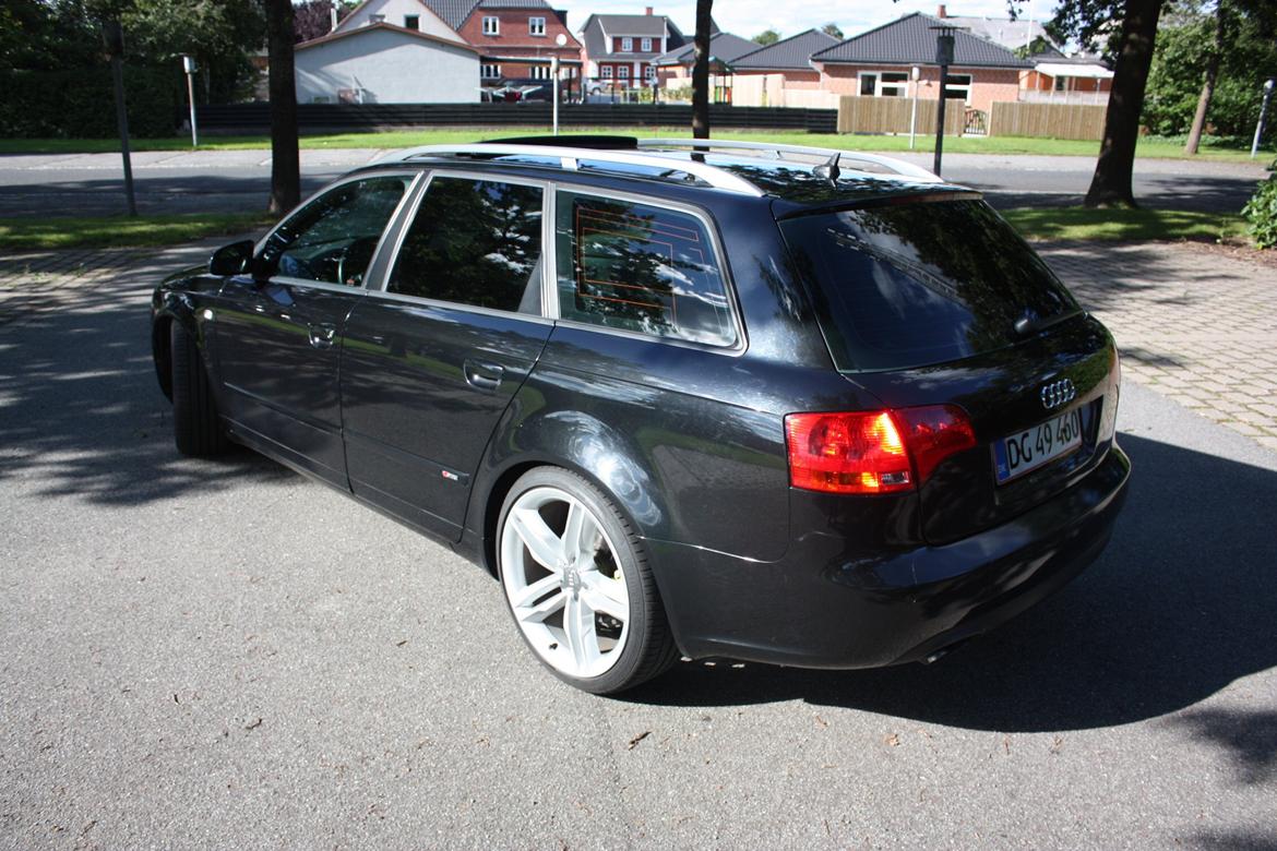 Audi A4 B7 - S-Line - 2,0 TDI 180 Hk billede 11