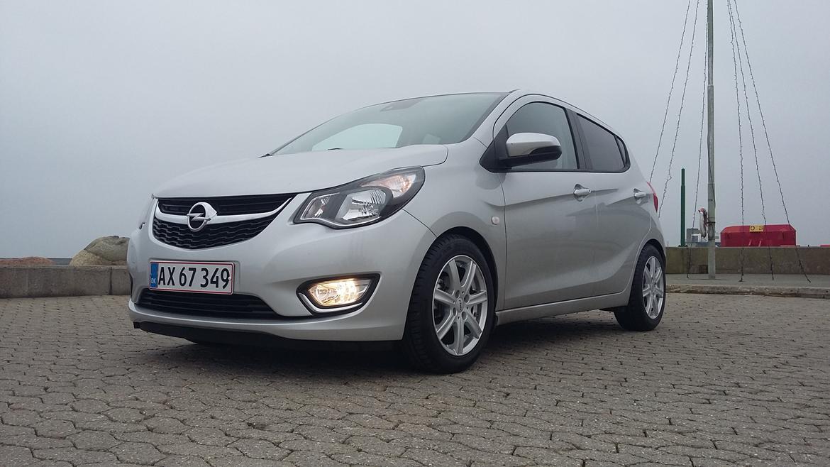 Opel Karl "Cosmo" - Nu med H&R 30 mm sænkningsæt bilen ligger fantastisk på vejen og er stadig til at køre i med hensyn til frigang osv.   billede 1