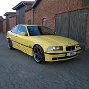 BMW 328i