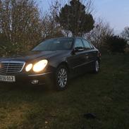 Mercedes Benz E280 w211