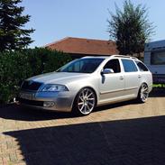 Skoda Octavia Combi Elegance