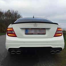 Mercedes Benz C63 AMG Coupe 507 Edition 