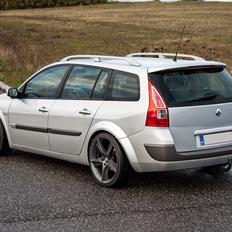 Renault Megane 2.0 16v Dynamique Sport Tourer