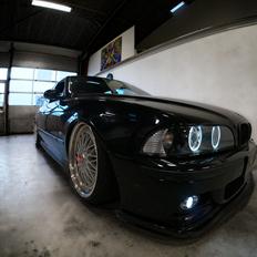BMW E39 - Airride