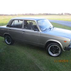 Lada 2105