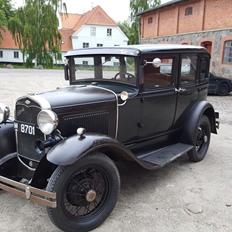 Ford Model A Town Sedan