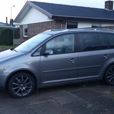 VW Touran 1.9TDi 105hk DSG 7p Highline