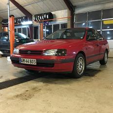 Toyota Carina E