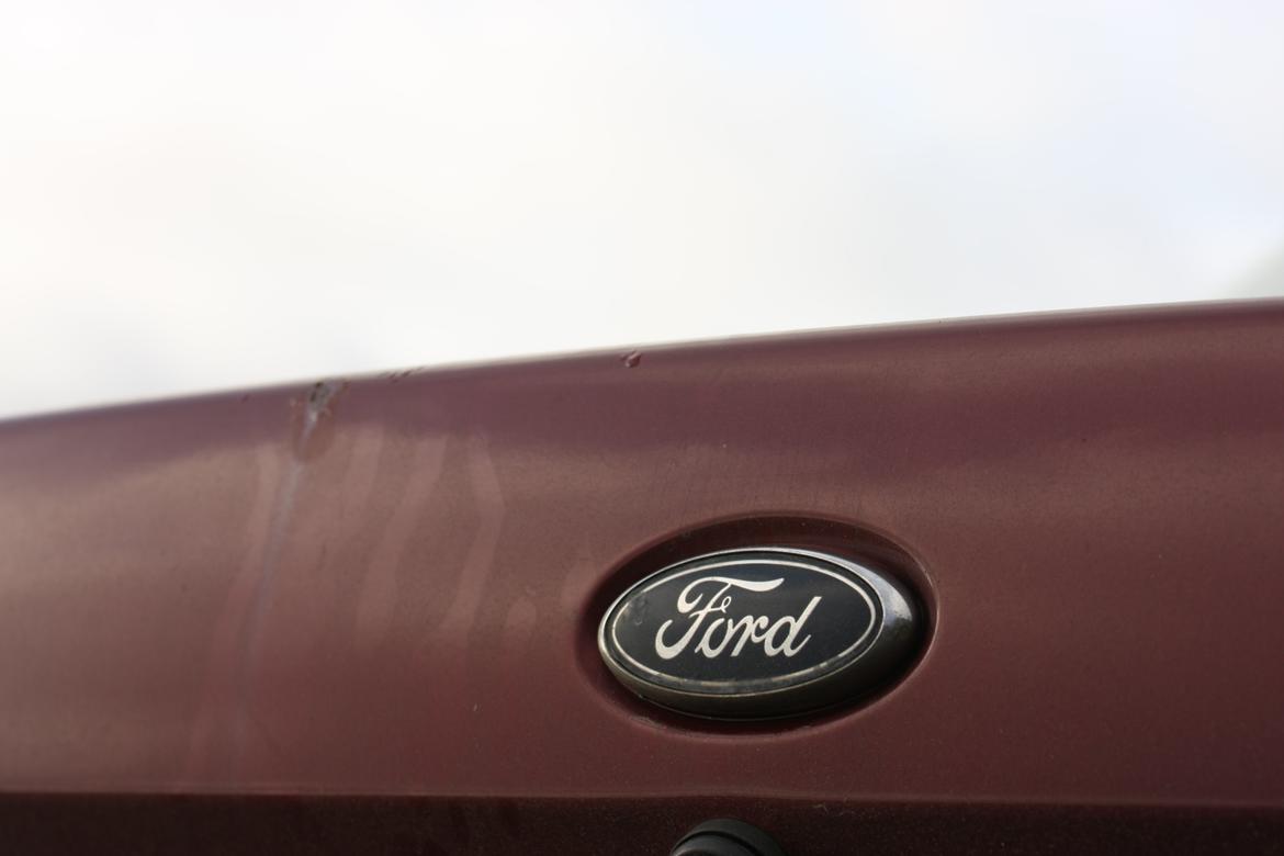 Ford Escort 1.8 16v CLX 4d billede 8