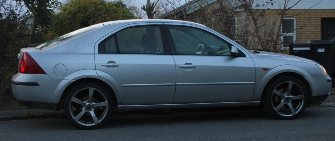 Ford Mondeo 2.0 Trend billede 2