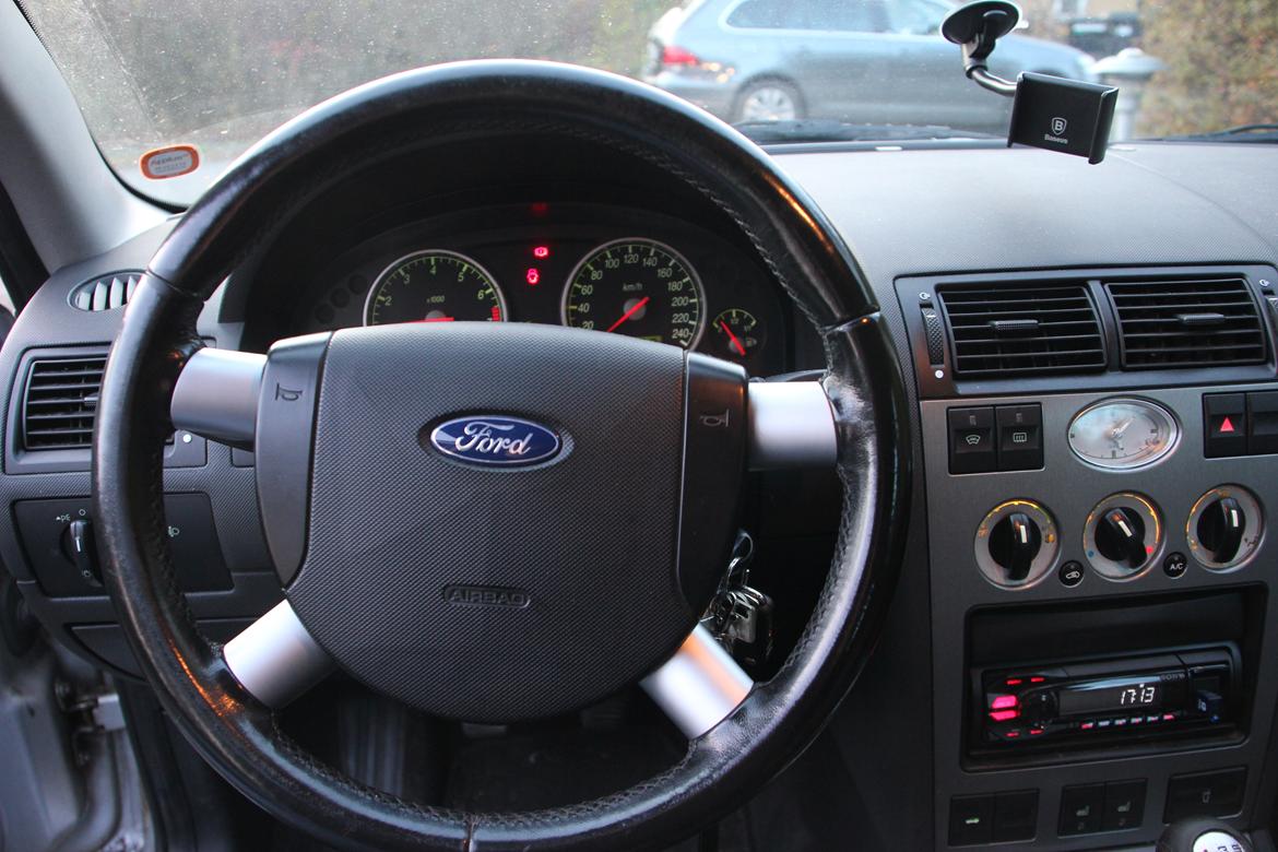 Ford Mondeo 2.0 Trend billede 12