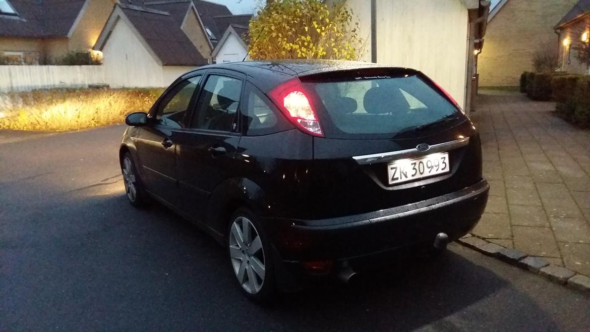 Ford Focus 1.6 Ghia billede 19