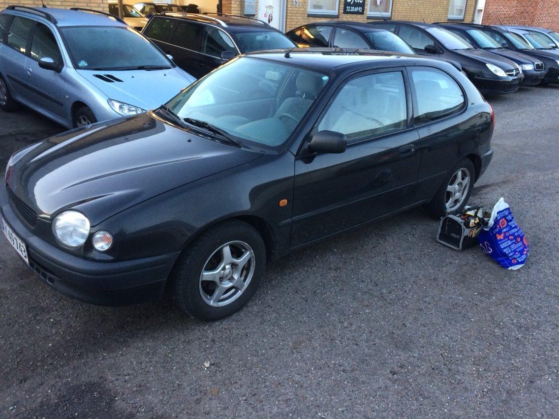 Toyota Corolla E11 Merle billede 2