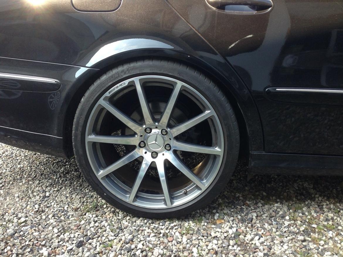 Mercedes Benz E280 w211 - 285/30/20" billede 9