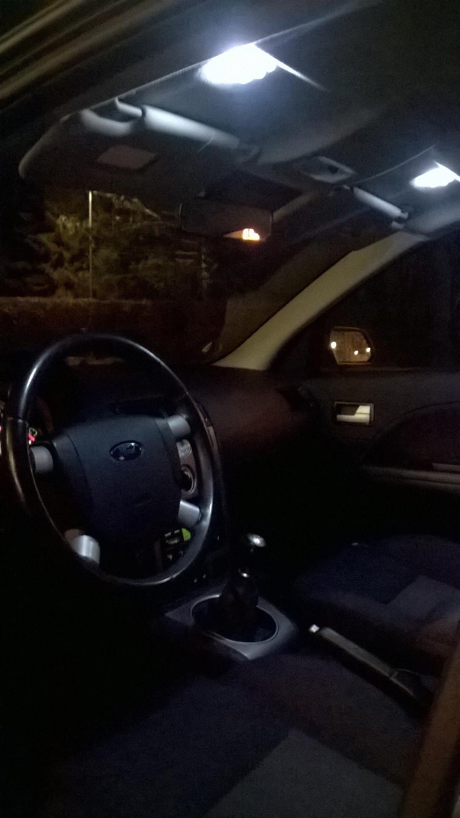 Ford Mondeo 1.8 Trend *SOLGT* billede 16