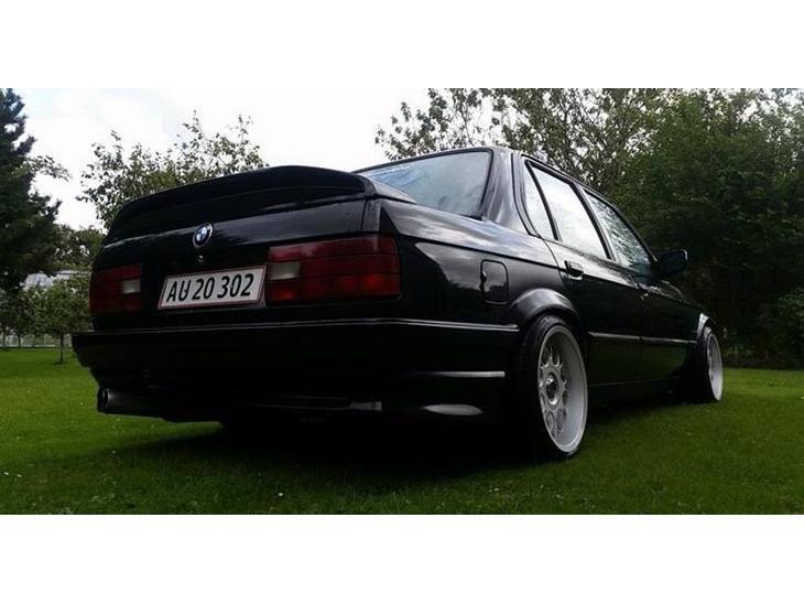 BMW E30  325i mtech billede 3