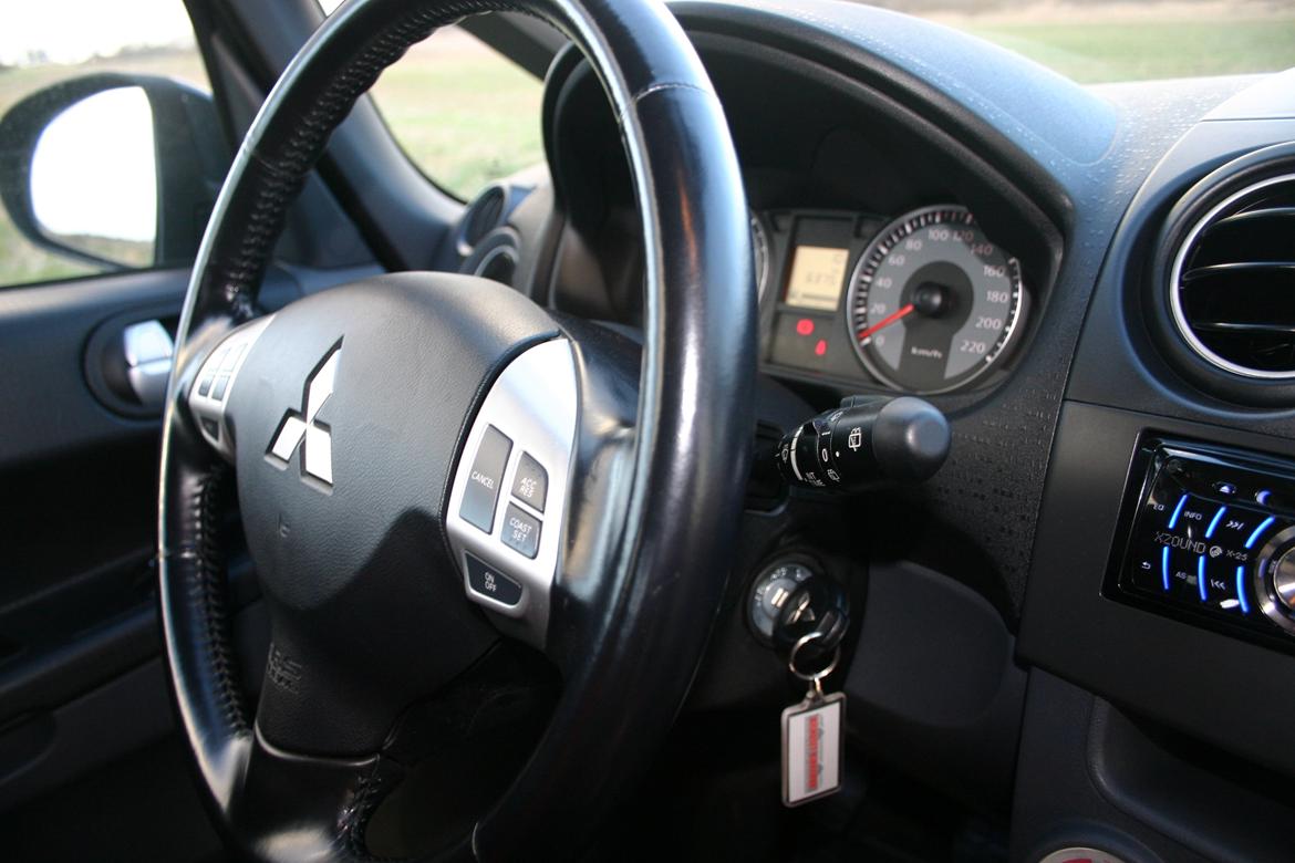 Mitsubishi Colt 1.3 Intense Cp 3d billede 10