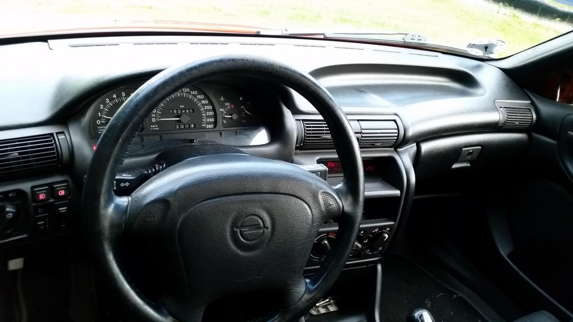 Opel Astra Irmscher Caravan - Turbo Speedometer billede 13