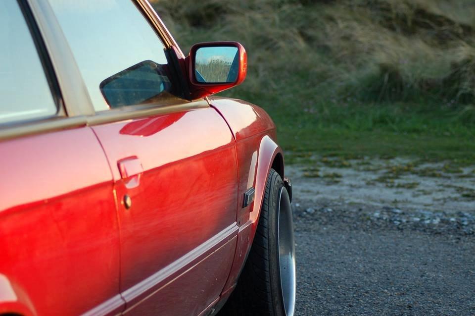 BMW E30  320  billede 3