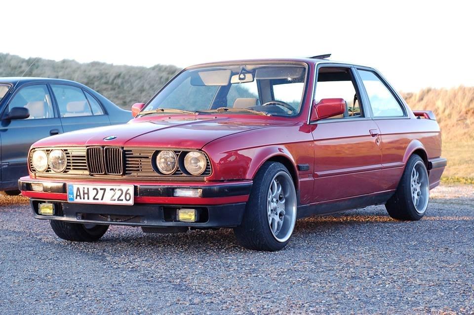 BMW E30  320  billede 5