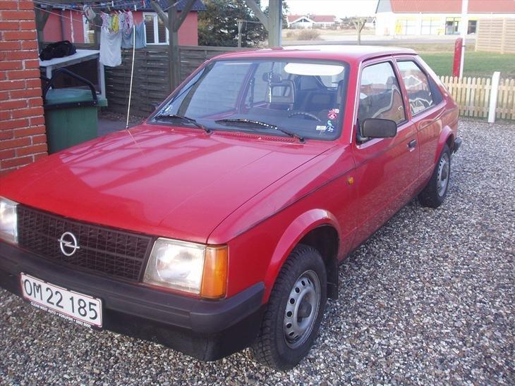 Opel Kadett D billede 1