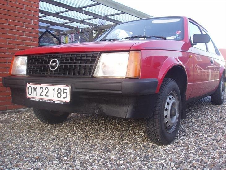 Opel Kadett D billede 2