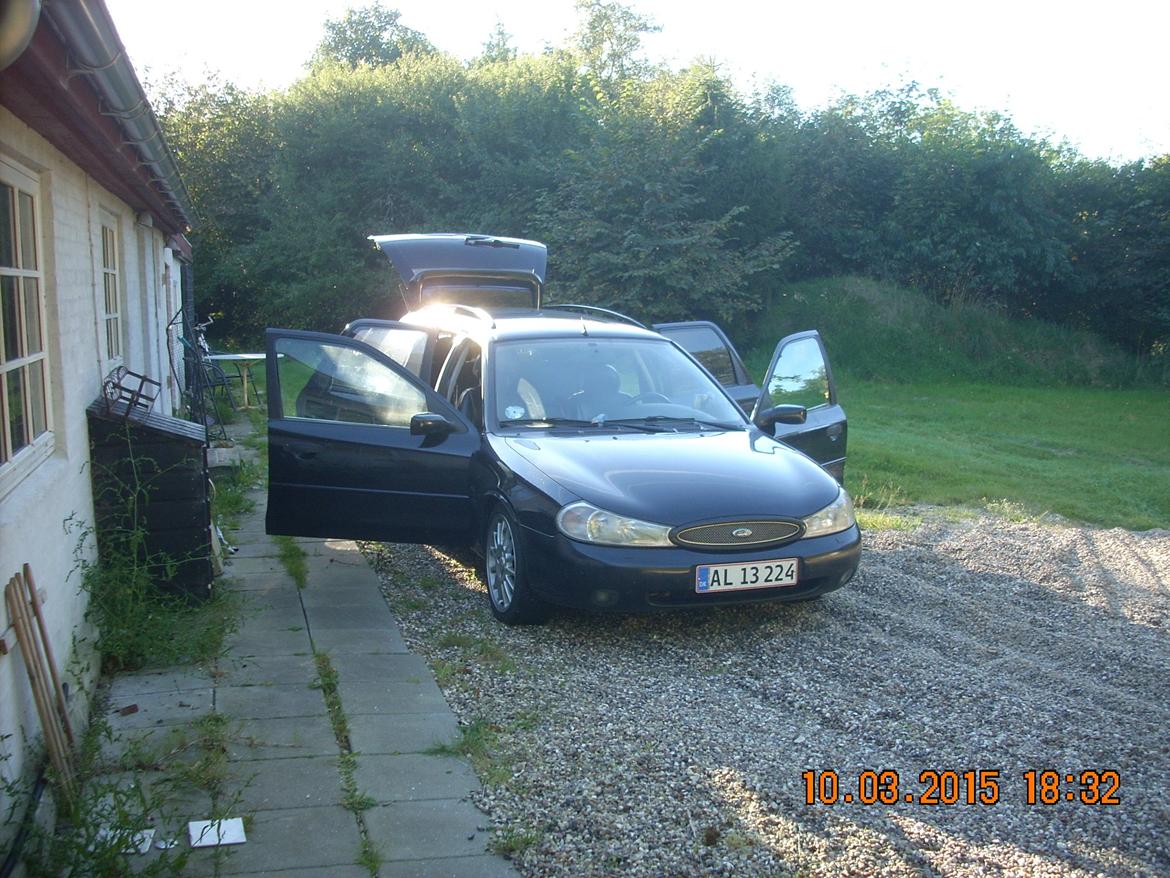Ford mondeo stc 2,5 v6 billede 4