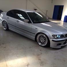 BMW 330D e46