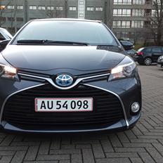Toyota Yaris Hybrid
