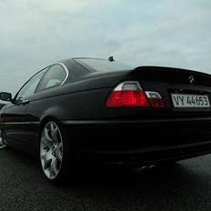 BMW E46 323Ci Coupe