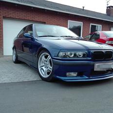 BMW e36 318is turbo