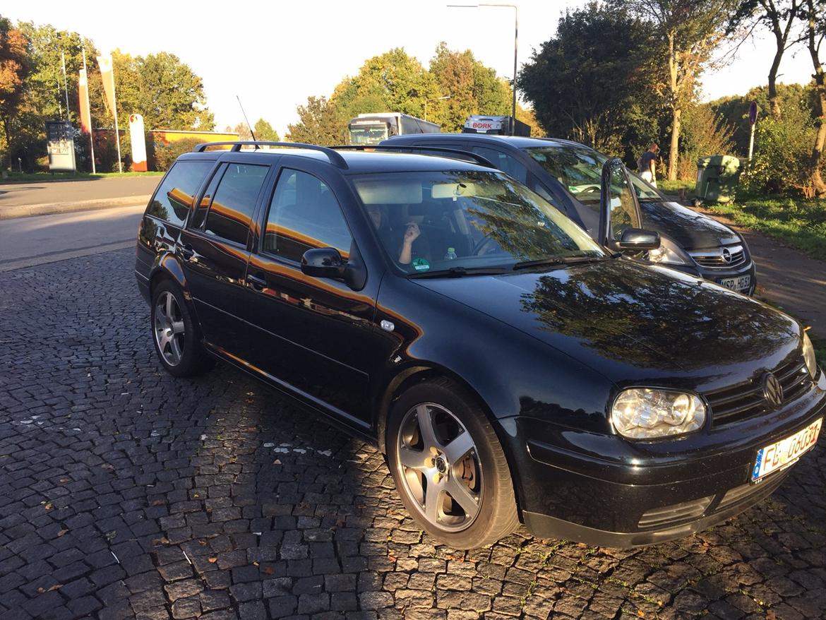 VW Golf IV Variant - Airride billede 2