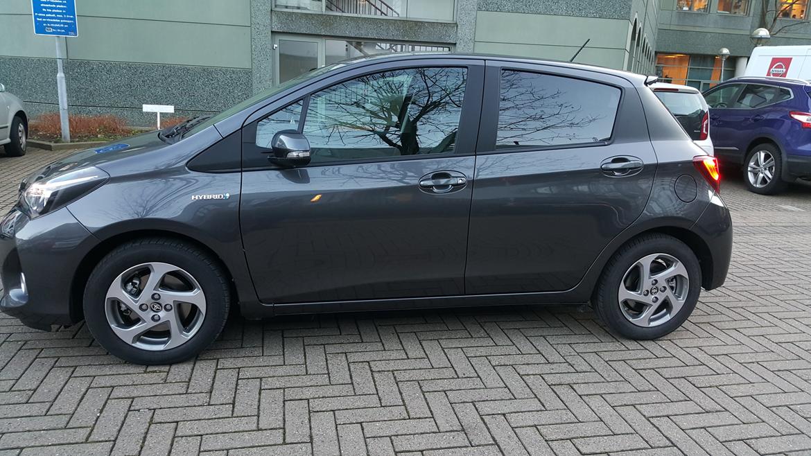 Toyota Yaris Hybrid billede 5