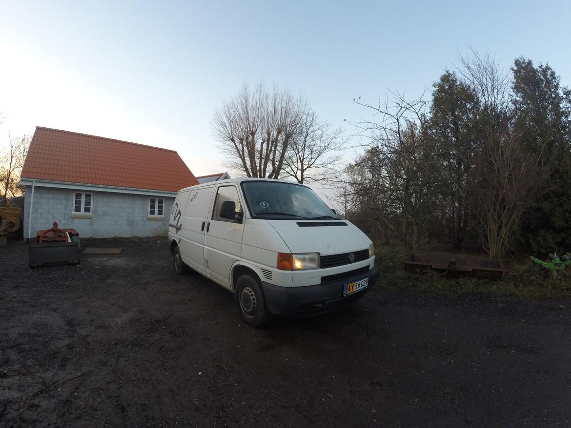 VW Transporter T4 2.4D billede 2