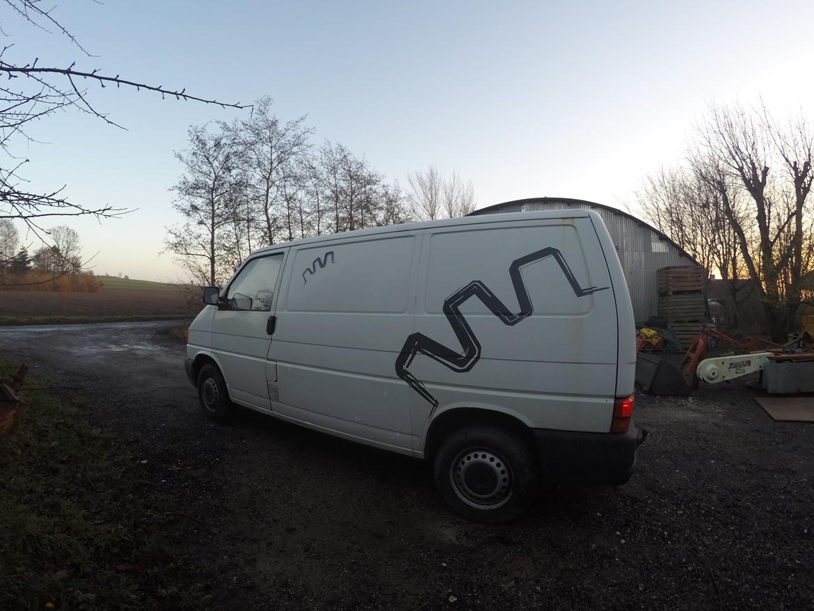 VW Transporter T4 2.4D billede 6