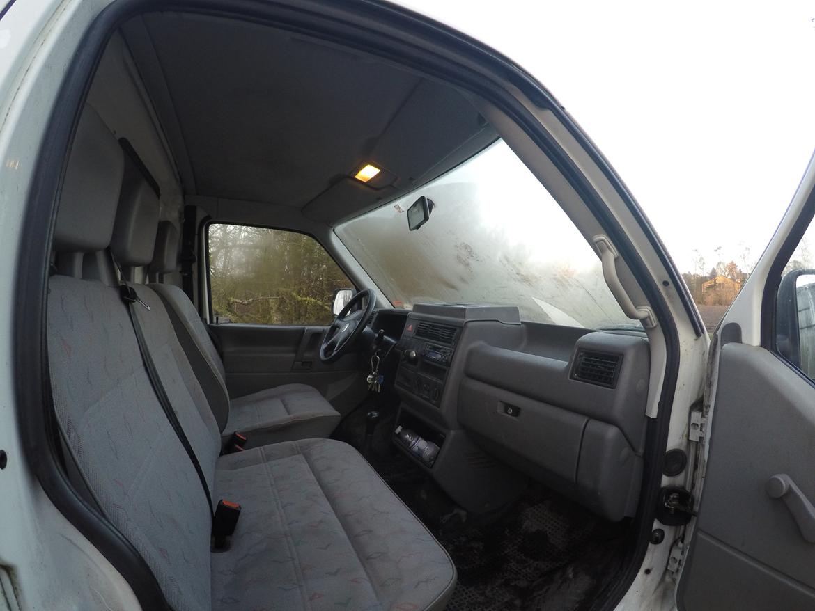 VW Transporter T4 2.4D billede 8