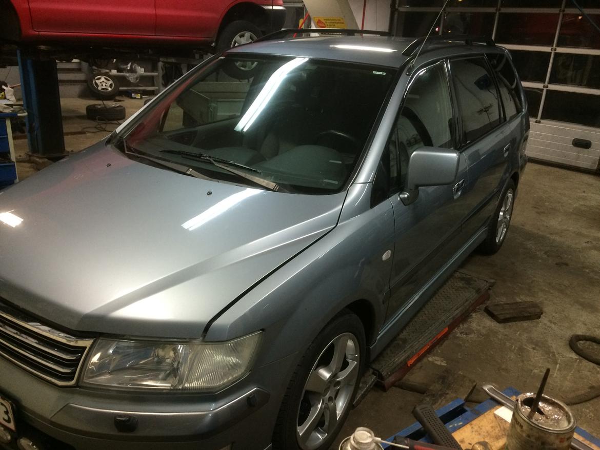 Mitsubishi Space Wagon 2,4 GDI Aut. billede 7