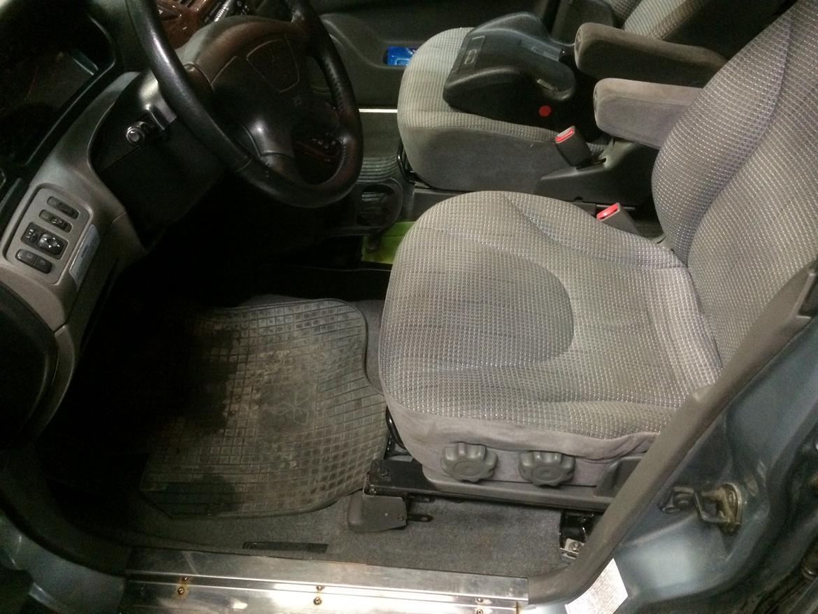 Mitsubishi Space Wagon 2,4 GDI Aut. billede 13